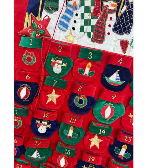 Christmas Count Down Wall Advent Hanging Calendar Snowmen Mittens Pockets Fabric - Picture 4 of 16